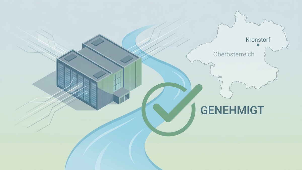 Serveranlage in Kronstorf, Oberösterreich, mit Fluss und Genehmigt-Symbol