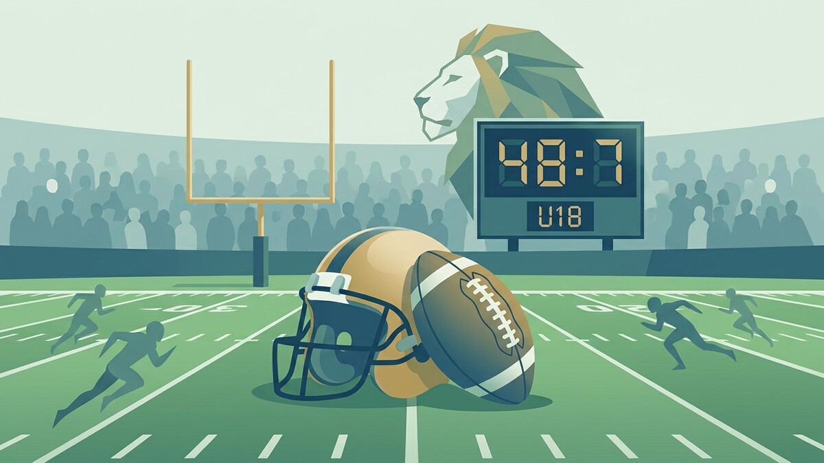 American Football Spiel mit Anzeigetafel 48:7 U18, Helm und Ball auf dem Feld